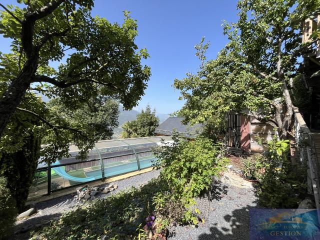 EXCLUSIVITÉ VERSANT HAUTACAM MAISON DE CARACTÈRE AVEC DÉPENDANCE ET PISCINE !