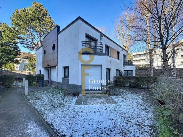 VILLA APPARTEMENT T3 AVEC JARDIN ET PARKING
