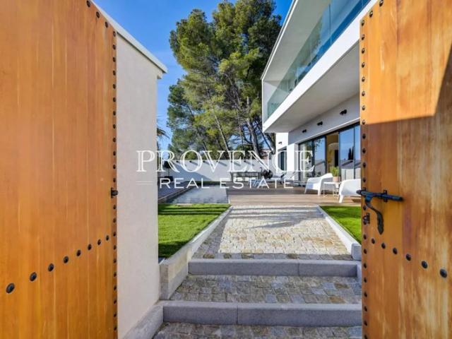 EXCLUSIVITÉ VILLA CONTEMPORAINE