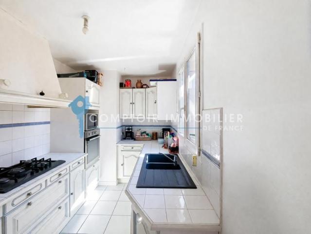 Exclusivité Villa de 84m2 3 chambres avec piscine et gar