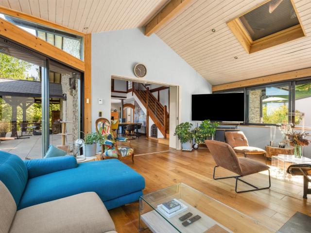 EXCLUSIVITE ! À Mûres Villa très bon état Piscine Terrain 2758 m2