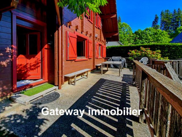 EXCLUSIVITE À Besse Et Saint Anastaise 63, chalet en bois