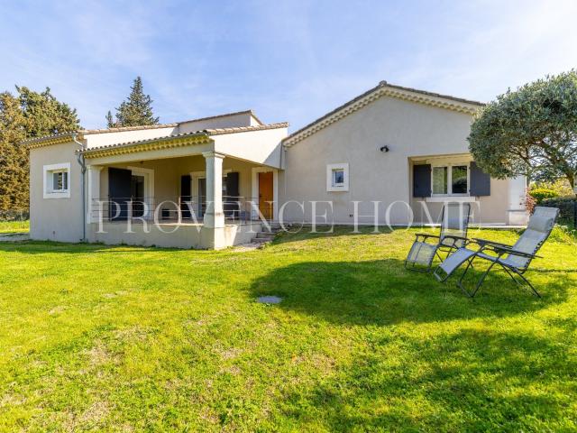 A Vendre Maison De Plain Pied Renovee Avec Vue Degagee Lagne. 115m² Lagnes
