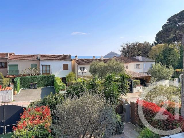Exclusivite A Villeneuve Loubet, Domaine St Andrieu, dans un. 101m² Villeneuve Loubet