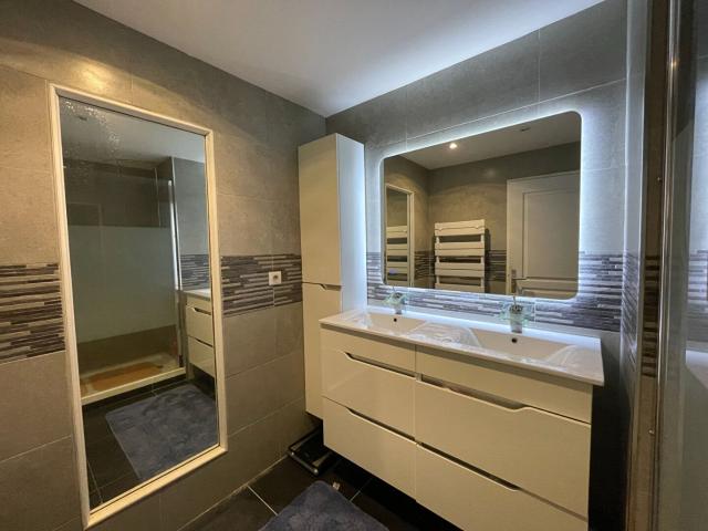 EXCLUSIVITE ANGLET HARDOY Appartement de Type 4 avec Gar. 76m² Anglet