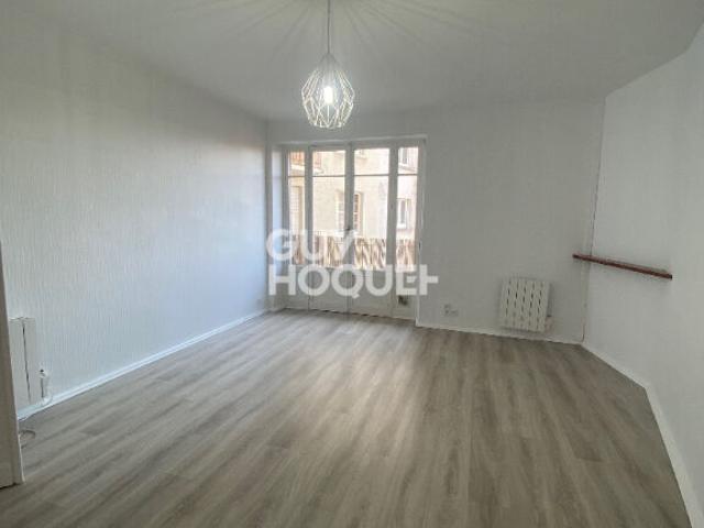 EXCLUSIVITÉ APPARTEMENT 3 PIÈCES AVEC BALCON
