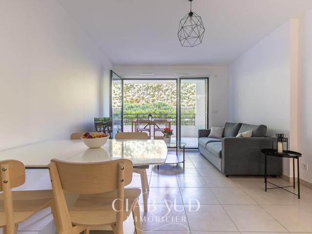 Exclusivité Appartement T3 61,07m2 avec terrasse et box L