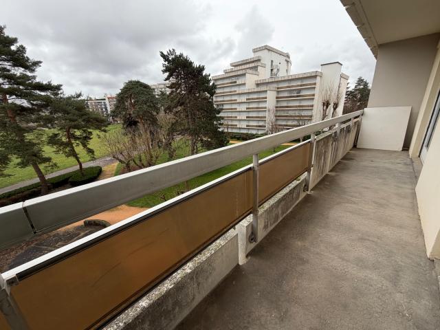 EXCLUSIVITE APPARTEMENT T2 avec balcon et parking