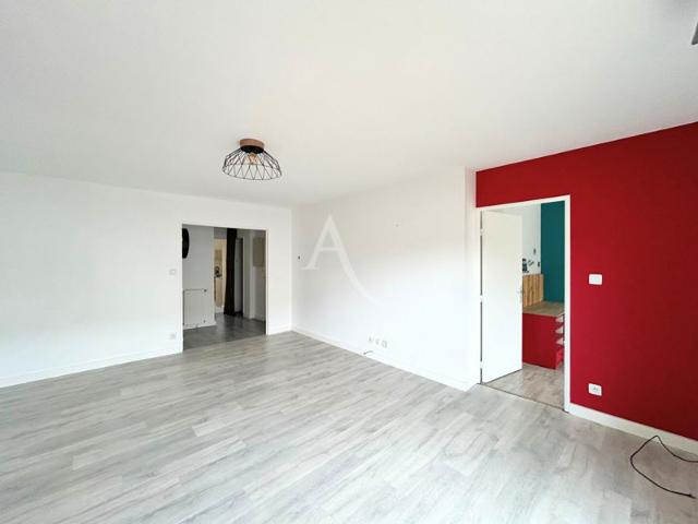 EXCLUSIVITÉ ! Appartement T4 en plein coeur de Charnay lès Mâcon
