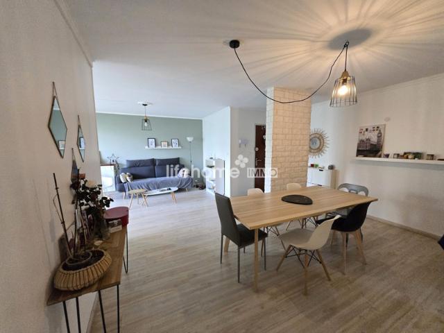EXCLUSIVITÉ Appartement T4 lumineux en résidence rénovée