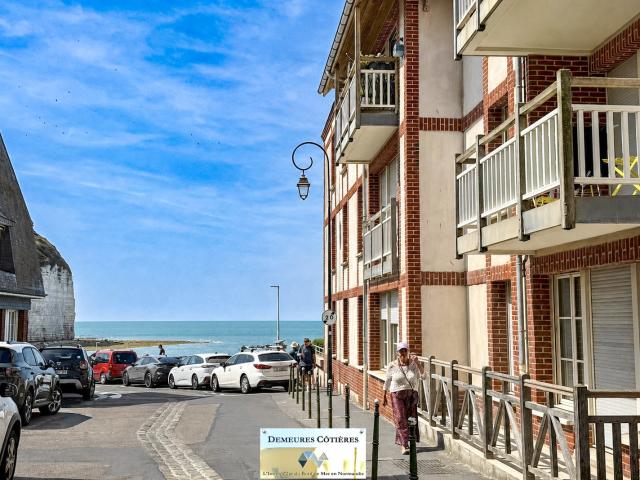EXCLUSIVITE Appartement au coeur d'YPORT Vue EXCEPTIONNELLE sur la mer, plage et commerces à pied