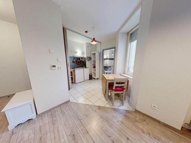 EXCLUSIVITE Appartement meublé 28 m2 Avenue de Colmar, côté cour Mulhouse