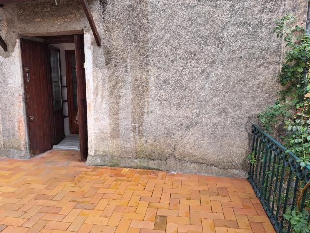 Exclusivité, Avèze, maison avec terrasse d'environ 57 m2