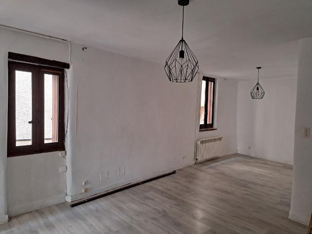 Exclusivité, Avèze, maison avec terrasse d'environ 57 m2