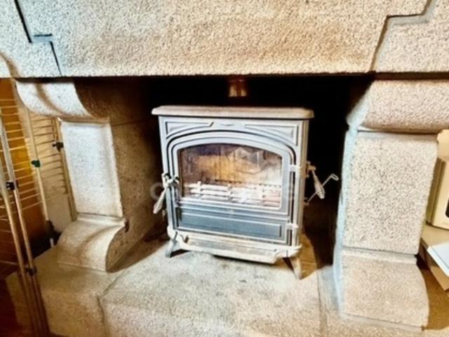 EXCLUSIVITÉ Belle longère vendre 4 pièces POULLAOUEN 29