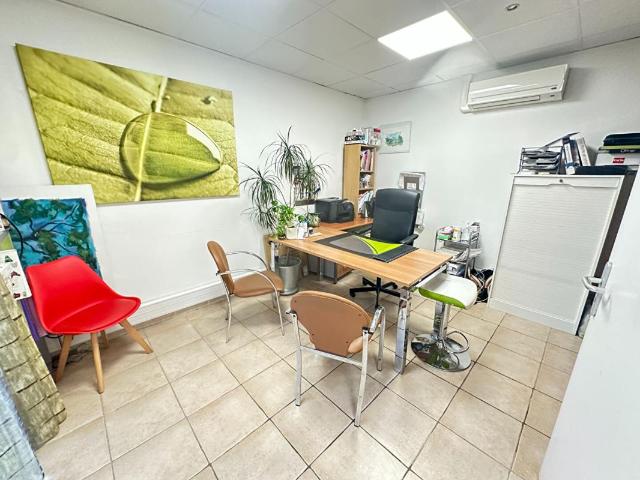 EXCLUSIVITE Bureaux professionnel 36 m²
