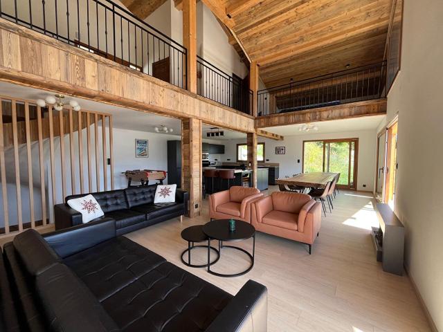 Exclusivité Chalet 2 logements Bourg St Maurice
