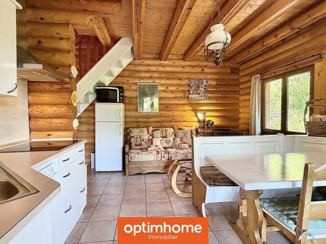 EXCLUSIVITÉ – Chalet fuste rondins meublé – 46 m² – Terrain 1 500 m² – Basse sur le Rupt – Hautes Vosges