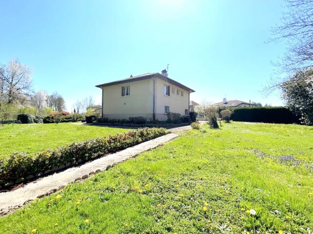 EXCLUSIVITE: CHAMBOEUF MAISON FAMILIALE SUR SOUS SOL AVEC GRAND TERRAIN