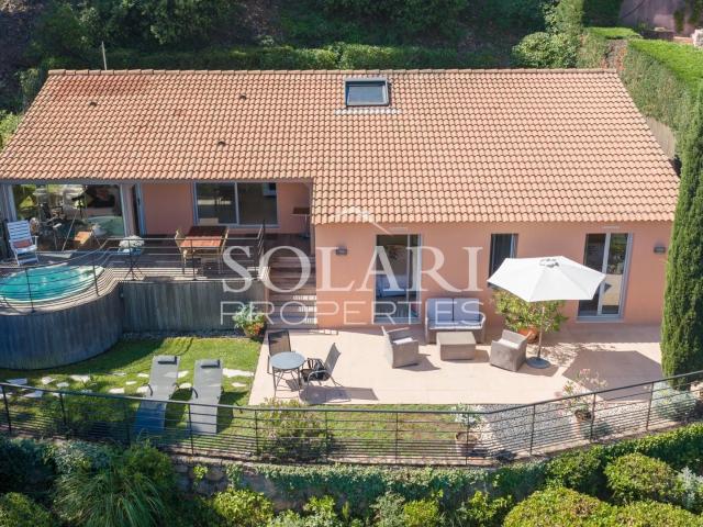 Exclusivité Charmante villa à Théoule avec vue mer Baie de C. 120m² Théoule sur Mer