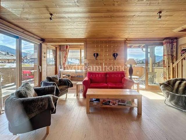 Exclusivité: Duplex de 3 chambres avec vue magnifique dans le centre de Crest Voland 73590