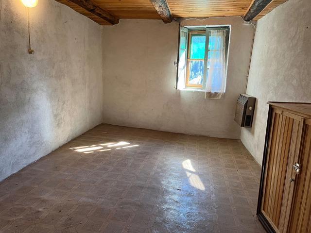 EXCLUSIVITE FLV à ROUBION