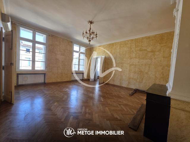 EXCLUSIVITÉ GANGES CENTRE APPARTEMENT DE PRESTIGE 267 m2 PLATEAU DIVISIBLE