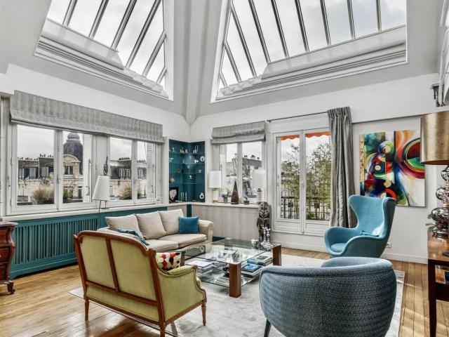 Exclusivité Groupe Mobilis École Militaire / Appartement D. 161m² Paris 4ème