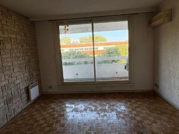 EXCLUSIVITE GRAND APPARTEMENT TYPE 3 BALCON ET CAVE LA VALEN
