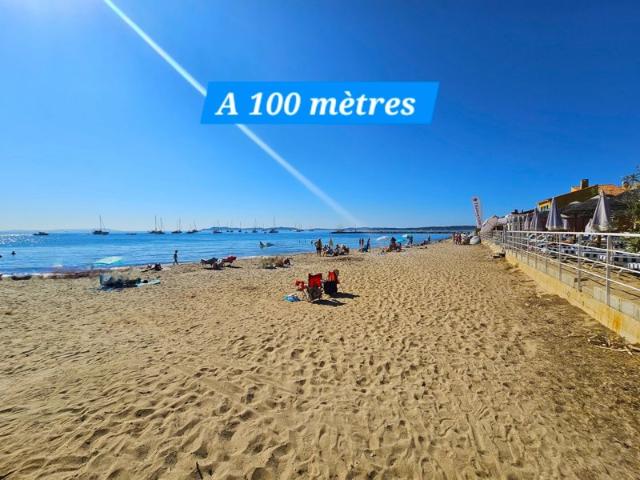 EXCLUSIVITE HYERES PORT VILLA A RECONSTRUIRE