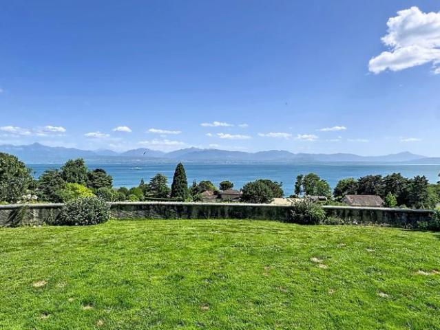EXCLUSIVITÉ I Magnifique maison de 7,5 pièces avec vue imprenable