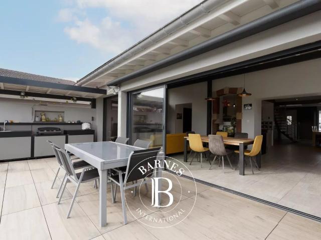Exclusivité Igney Maison avec piscine 274m² Igney