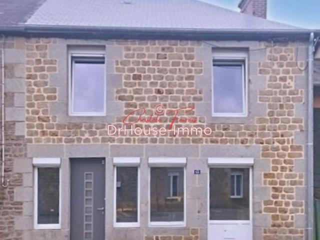 EXCLUSIVITÉ Jolie maison de ville entièrement rénovée 178m2 4 chambres 290m2 de terrain 35420 Bretagne