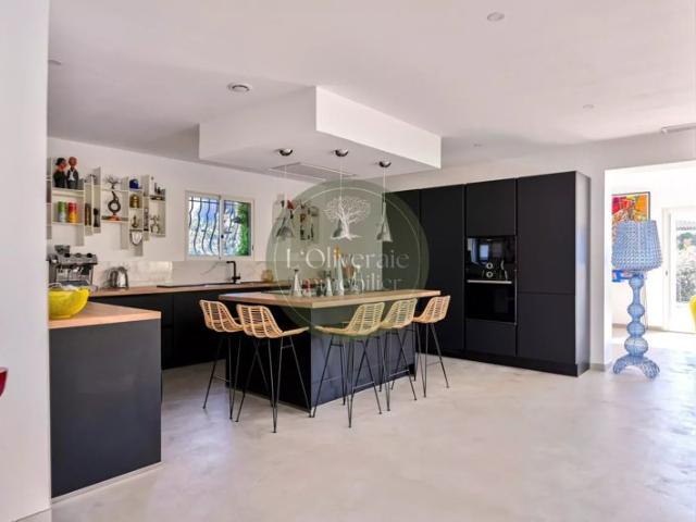 La Bouilladisse Villa 175m² + 35m² de Dépendance
