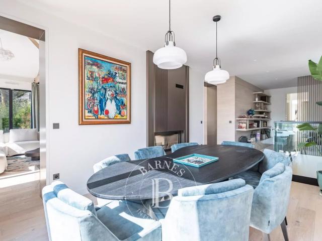 Exclusivité La Celle Saint Cloud les GRESSETS Maison de 350 m² 5/6 chambres