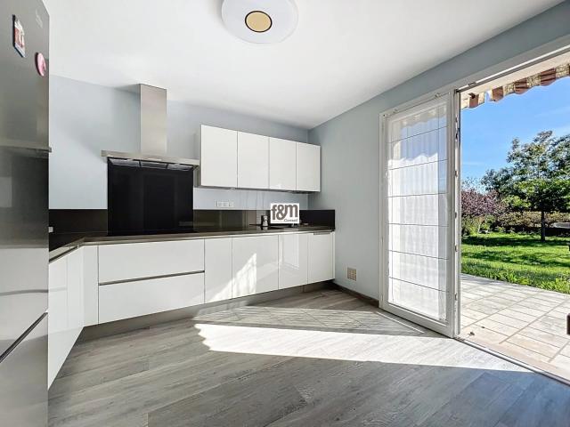 EXCLUSIVITÉ LA CHAUSSÉE SAINT VICTOR Maison 6 Pièces 130 m?