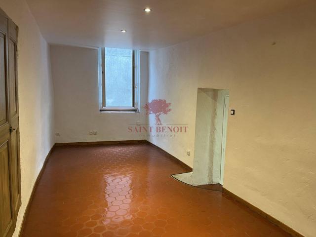 EXCLUSIVITE LOCATION Belle maison de village 3 pièces rénovée