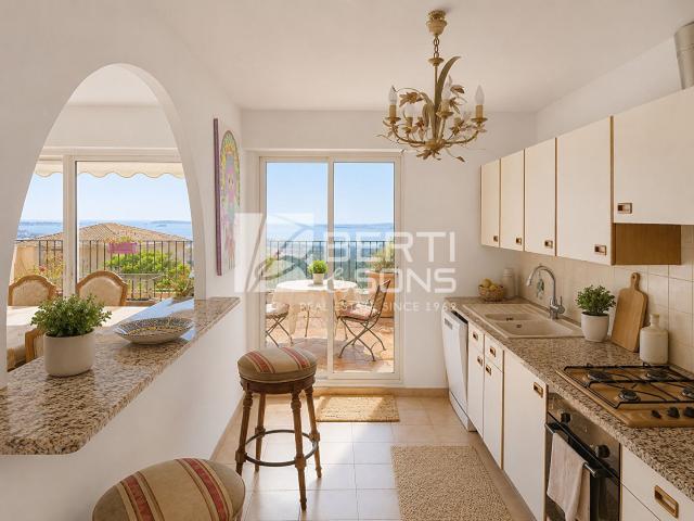 Exclusivité Mandelieu 4P De 108 M² Vue Mer Panoramique Terra. 108m² Mandelieu la Napoule