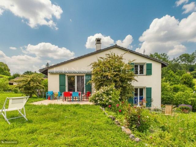EXCLUSIVITE Magnifique villa familiale avec jardin