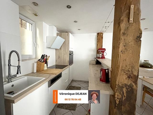 Maison 102 m²–Les Martres de Veyre 63 4 chambres 3 chambres, bureau–155 000 €