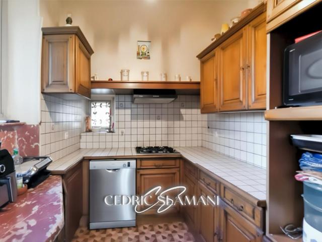 EXCLUSIVITE MAISON 8 PIECES 186M2, SALLE A MANGE, DOUBLE SEJOUR, BUREAU, 4 CHAMBRE, 2 WC, 3 SALLE D EAU,JARDIN, GARAGE
