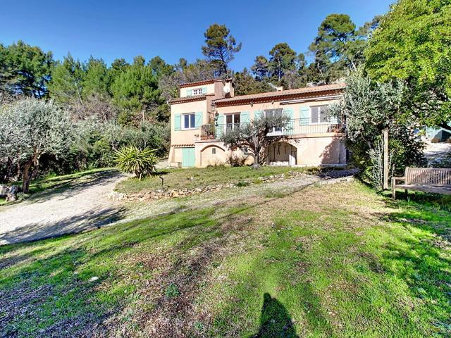 A Vendre ! Maison A Figanieres 81m² environ + dépendance d. 81m² Figanières