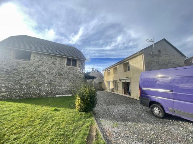Maison Bearnaise Avec Sa Dependance Entre Oloron Et Pau 108m² Oloron Sainte Marie