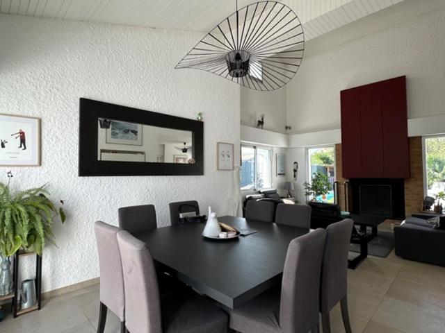 EXCLUSIVITÉ – Maison d’architecte avec piscine au Cap de Bos, Pessac