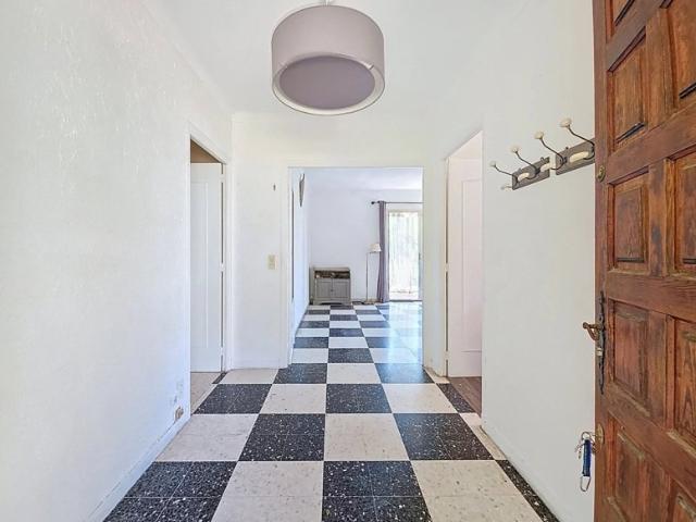 MAISON DE 145m² sur 1212m² / CALME ET LUMINEUSE !