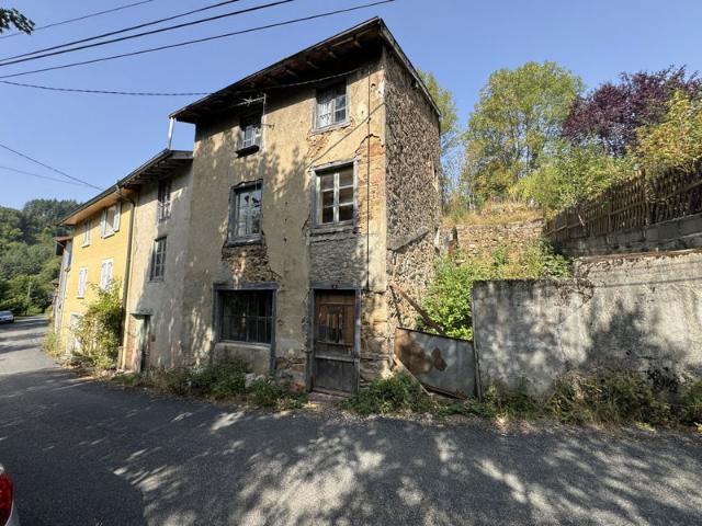 EXCLUSIVITÉ Maison de campagne pleine de charme