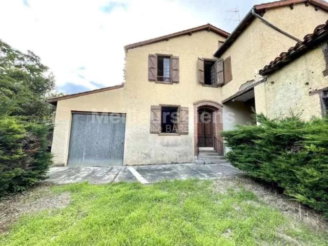 Exclusivité: Maison de ville de type T5 avec garage et jardin