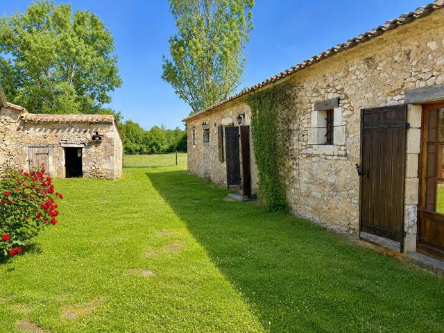 Exclusivite Maison en pierre spacieuse entre Monpazier et. 196m² Monpazier