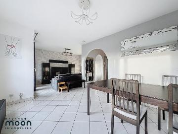 Exclusivité Oullins Pierre Bénite Montmein appartement Cave Balcon T4 77m²