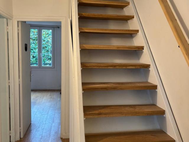 Exclusivite Neuilly Sur Seine Charmant Duplex avec 2 Cha. 57m² Neuilly sur Seine